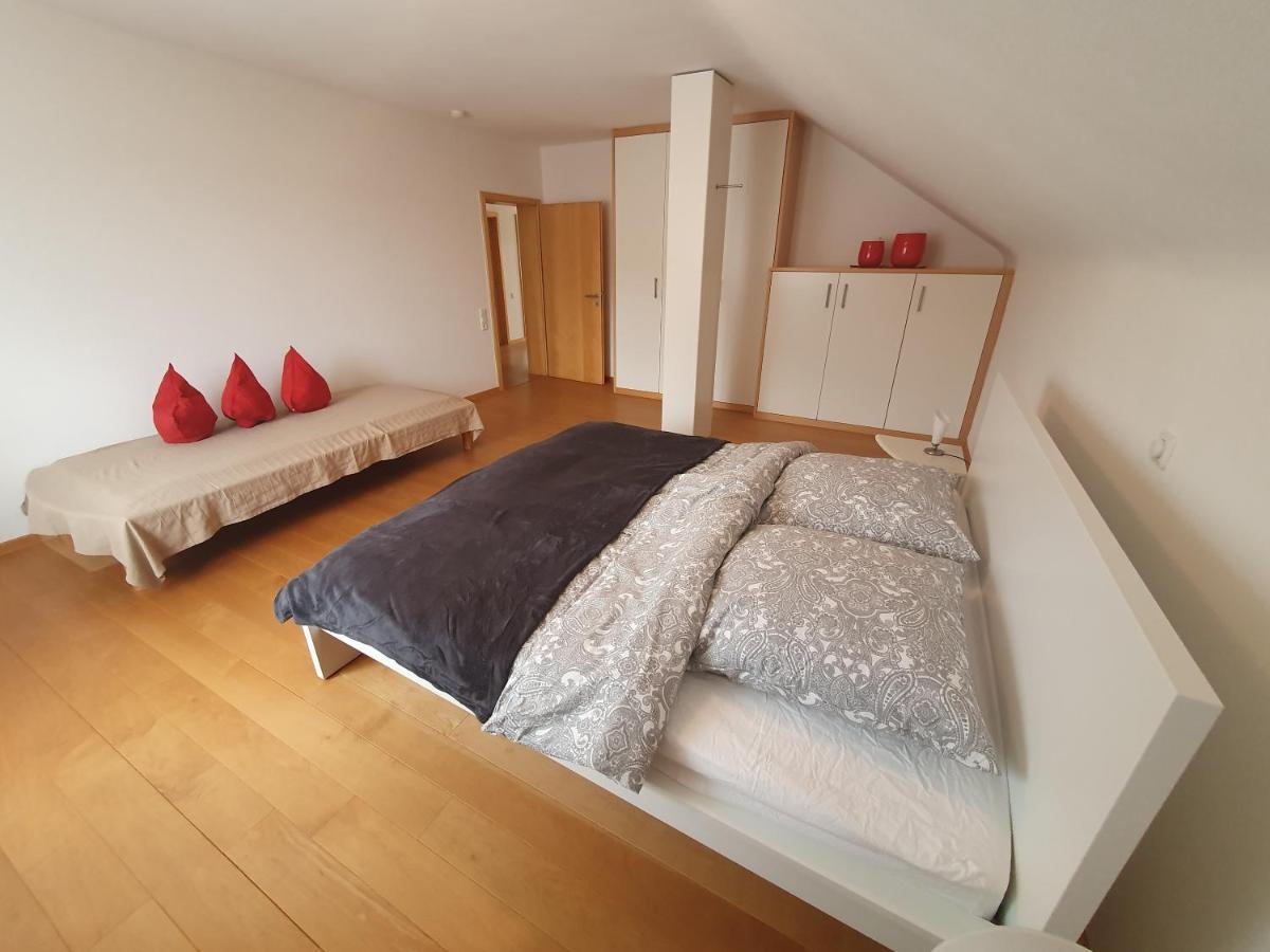 Ferienwohnung Nussbaum Merzig Exteriör bild